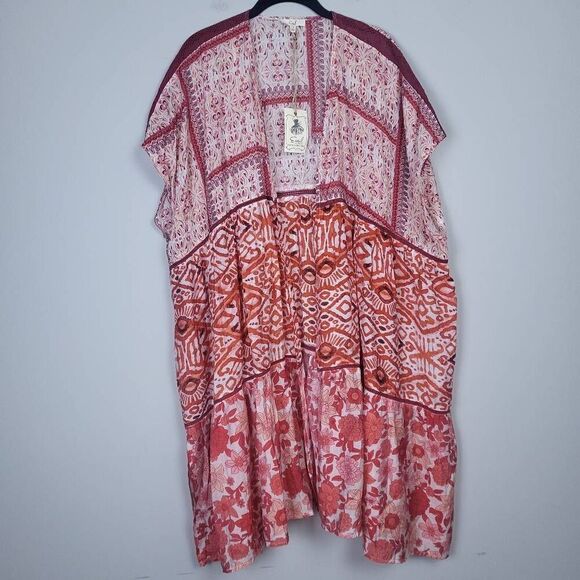 Easel Womens Open Front Kimono Red 1X Tiered Boho Floral Abstract Festival NWT - Picture 1 of 8
